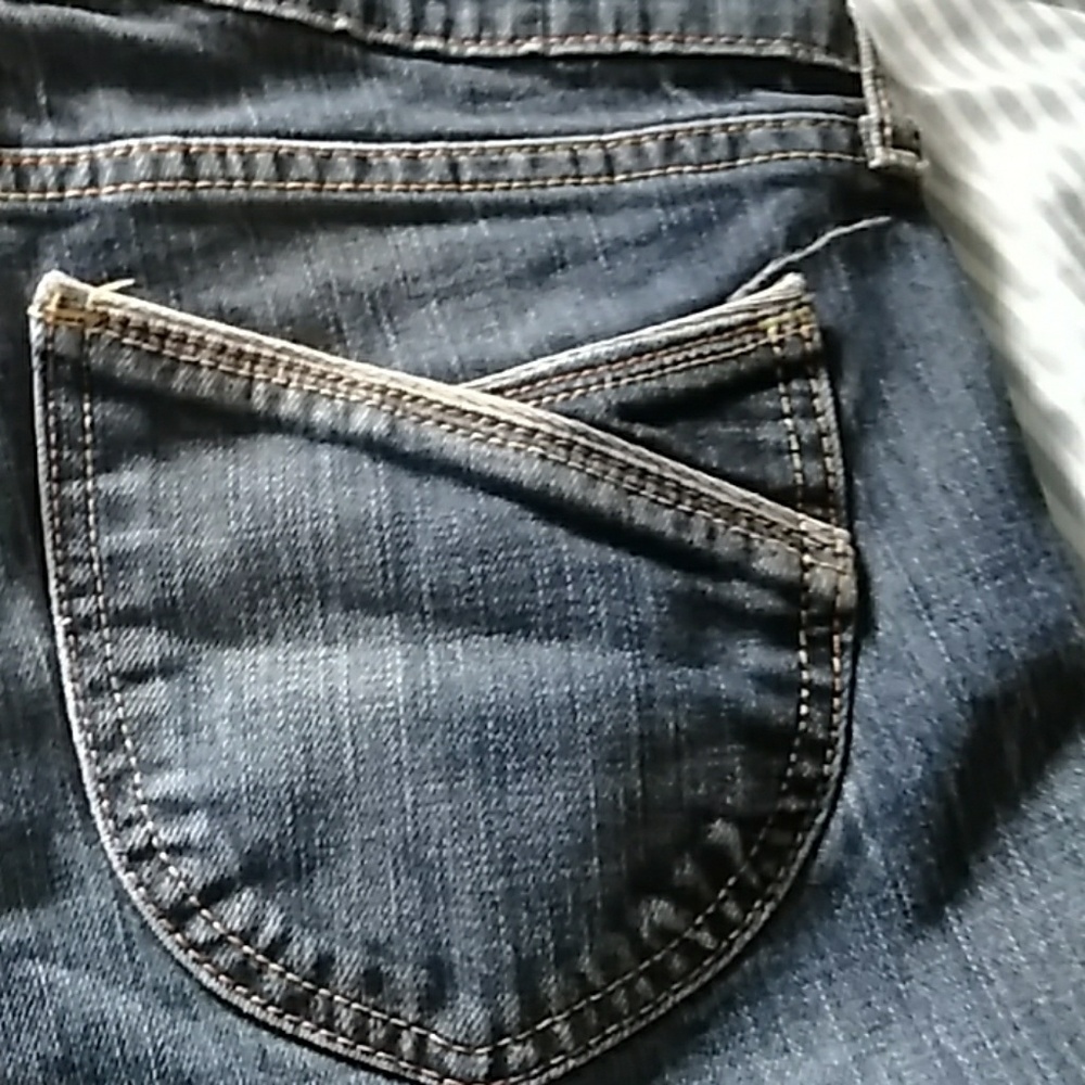 Jeans - Picture 3 of 4